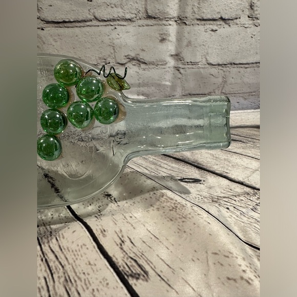 Handcrafted Artist Flatten Glass bottle cheese platter - Picture 2 of 16